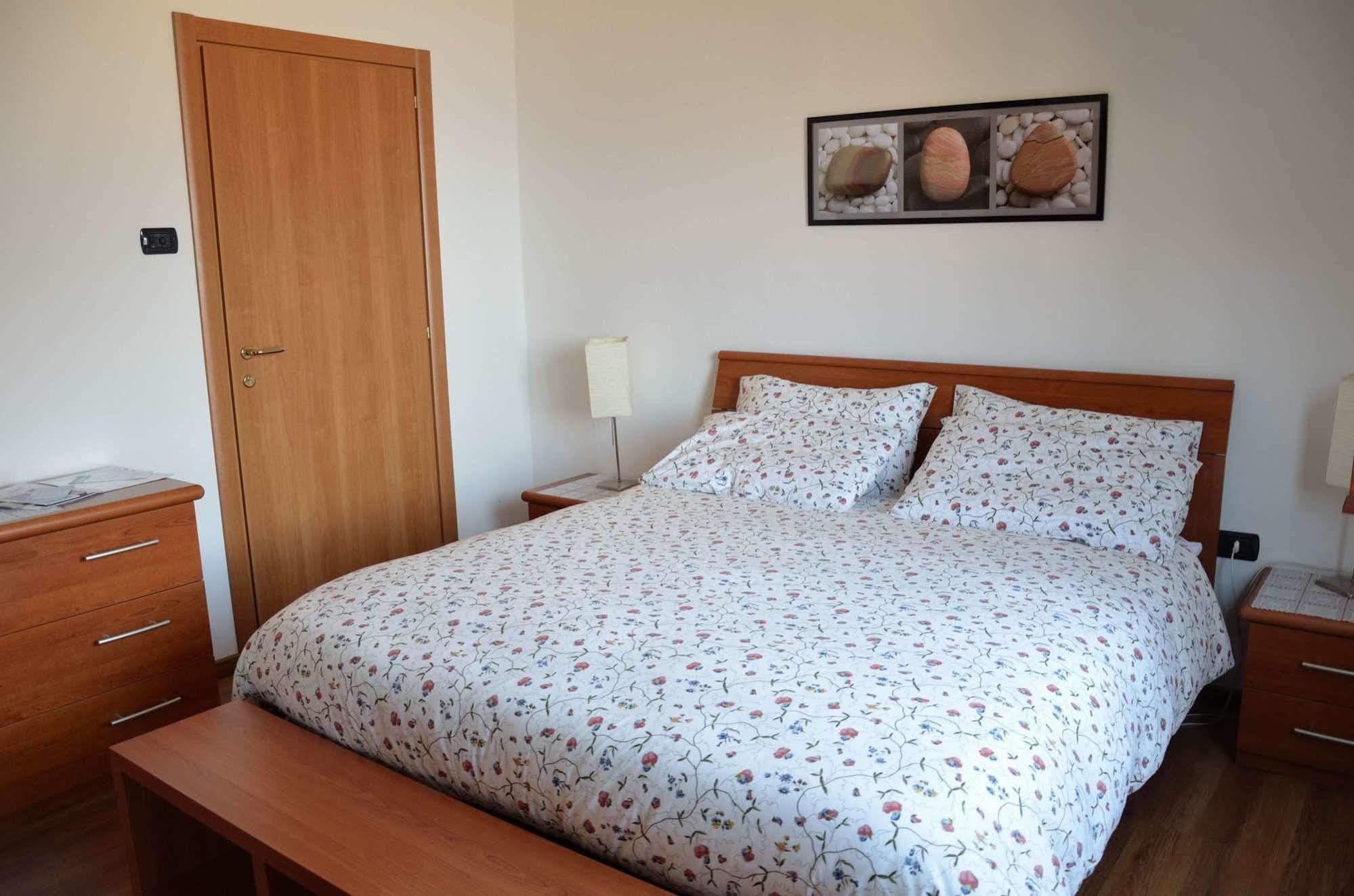 B&B Sosta Sul Lago Lezzeno Dış mekan fotoğraf